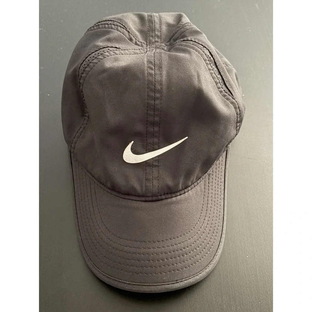 Nike Featherlight Hat Embroidered Logo Dri-Fit Gray Black Adjustable Cap